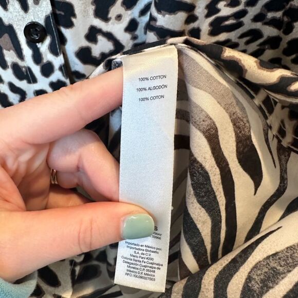 Chico’s Tan No-Iron Contrasting Animal Print 100% Cotton Button Front Blouse - M - Picture 4 of 6